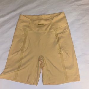 Gymshark Whitney Mesh Shorts in pollen